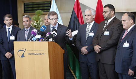 Libye: nouveau gouvernement d'unité nationale, Fayez el-Sarraj Premier Ministre.