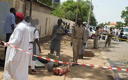 Boko Haram: un attentat-suicide frappe le Cameroun, après le Tchad.