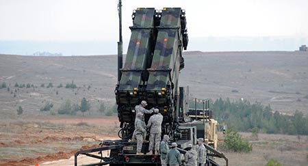 Missiles russes en Syrie: le bouclier antimissile US s'avère inutile.