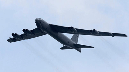 Des B-52 américains «avertis» par radio en mer de Chine méridionale