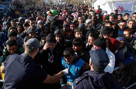 USA: les gouverneurs de 27 Etats refusent d'accueillir des réfugiés syriens.