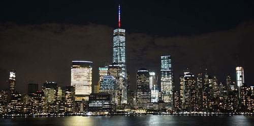 Attentats: «La guerre en plein Paris», selon la presse française