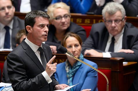 Risque d’attentats avec des «armes chimiques ou bactériologiques» en France, selon Valls