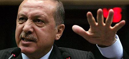Erdogan a épié le Su-24 russe pendant six semaines, révèle WikiLeaks.