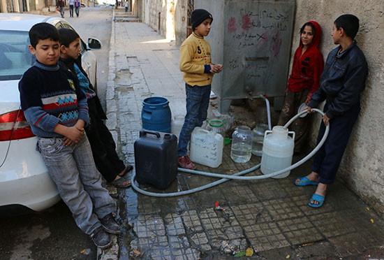 les milices terroristes privent 1,5 million de personnes d'eau potable