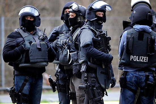 Allemagne: perquisitions contre des Tchétchènes suspectés de «financement du terrorisme».