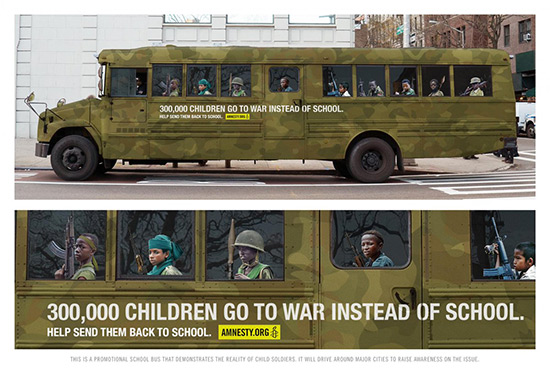 Des enfants soldats dans les bus scolaires new-yorkais.