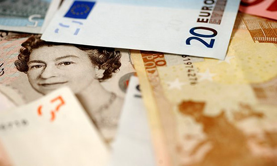 Brexit: Londres pourrait continuer à contribuer au budget de l'UE.