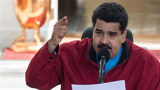 Maduro accuse l'ambassade américaine de préparer des «actions violentes