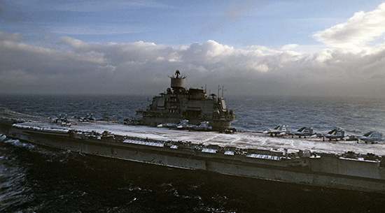 Navires russes en route vers la Syrie: la presse britannique préoccupée