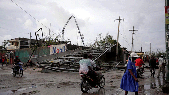 Plus de 300 morts dans le sud d'Haïti après le passage de l'ouragan Matthew