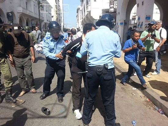 Maroc : une manifestation contre la réforme des retraites réprimée par les forces de l’ordre à Rabat
