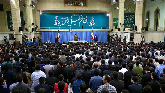 L’imam Khamenei se dit pessimiste vis-à-vis des Américains
