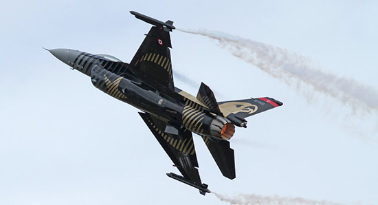 L'armée syrienne prête à abattre les avions turcs volant dans son ciel.