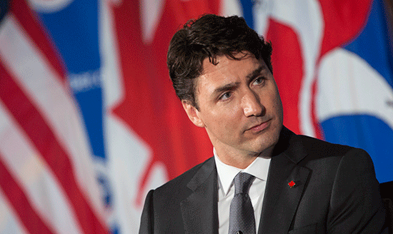 Justin Trudeau vilipendé pour son éloge du dirigeant cubain