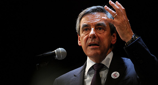 Qu’y a-t-il derrière le regain de popularité de François Fillon?
