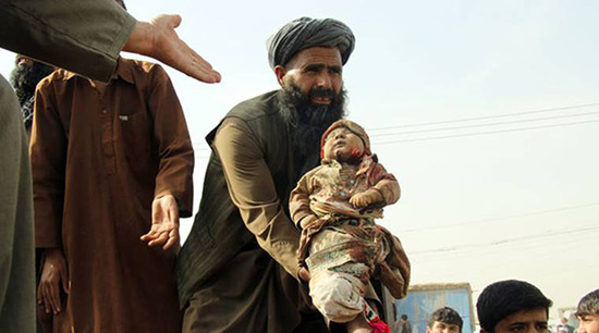 Afghanistan: l'Onu enquête sur la mort de 32 civils lors de frappes US.