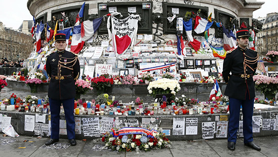 Paris/Attentats du 13 novembre: les commémorations placées sous haute sécurité

