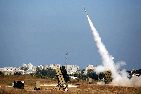 «Israël» envisage l’acquisition de nouveaux missiles pour bombarder le Liban