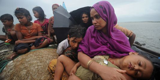 Violences contre les Rohingyas en Birmanie: l'Onu appelle Suu Kyi à intervenir.