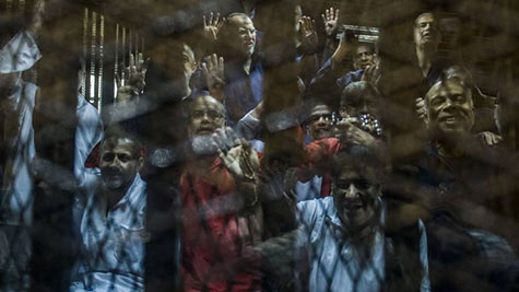 Égypte: annulation de la peine de mort pour 149 membres des Frères musulmans