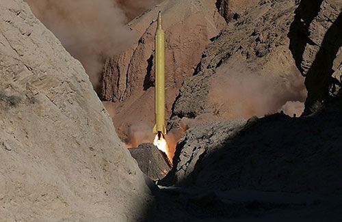 Iran : Deux nouveaux tirs de missiles balistiques capables d’atteindre «Israël»