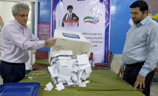 Iran: victoire des réformateurs/modérés pro-Rohani au second tour des législatives

