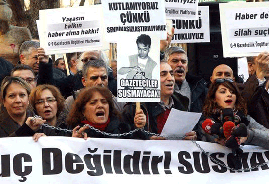 Turquie: licenciements massifs dans les médias d'opposition