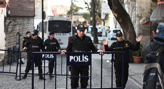Turquie: explosion sur une base militaire, plusieurs blessés.