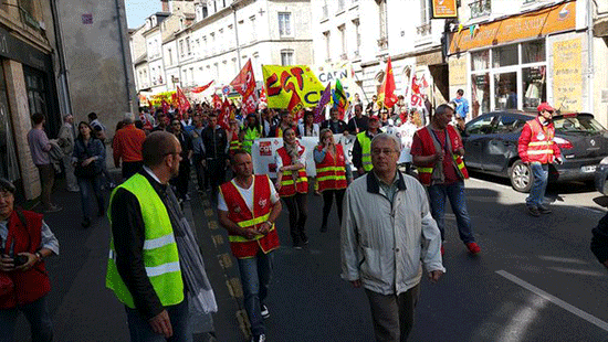 Huitième journée de mobilisation contre la loi travail: un syndicaliste tué 

