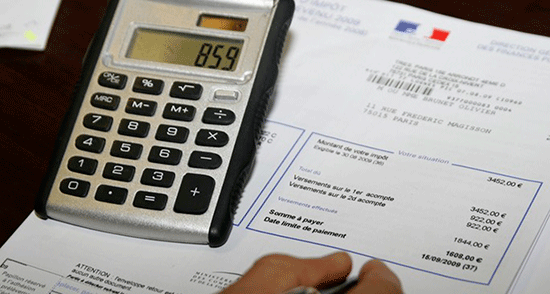 Attentats de Paris: Indignées, les familles des victimes devront payer les impôts de leurs défunts