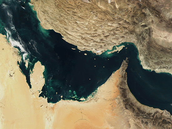 L’Iran fermerait le détroit d’Ormuz aux USA s’ils la «menacent»

