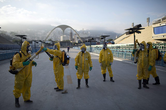 Zika: les JO devraient être déplacés ou reportés, selon 150 experts