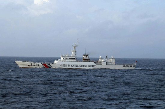 Incursion d'un navire espion chinois dans les eaux territoriales japonaises