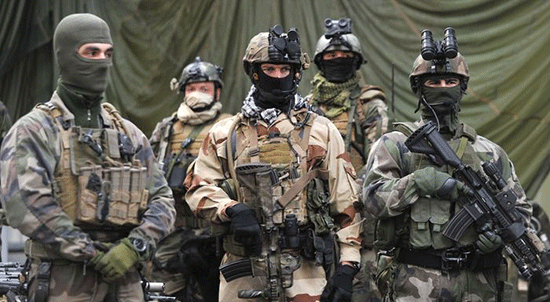 Les forces françaises commencent la construction d’une base militaire près de Kobané