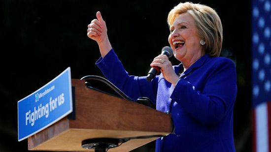 Clinton a le nombre suffisants de délégués pour l'investiture démocrate.
