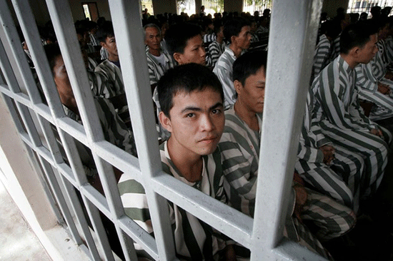 Vietnam: Amnesty International dénonce les cas de torture sur des prisonniers d'opinion