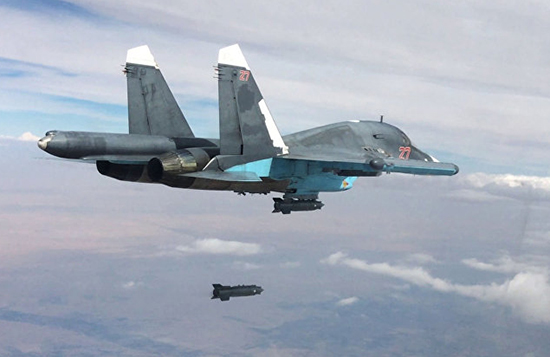 Syrie: des bombardiers russes frappent les terroristes de «Daech» à Palmyre