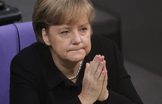 Attentats: Merkel rejette «fermement» les appels à remettre en cause l'accueil des réfugiés