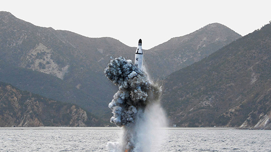 La Corée du Nord teste un missile lancé par sous-marin