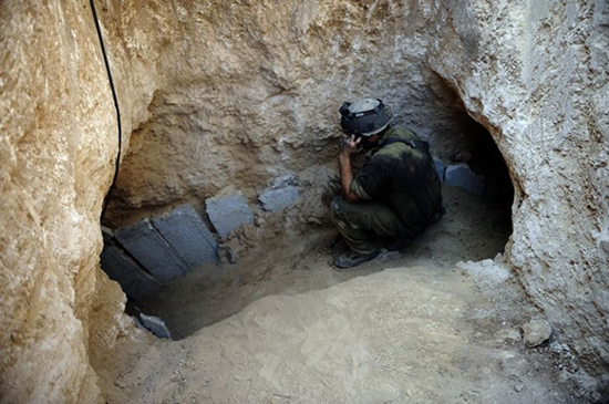 «Israël» accélère son projet «Obstacle» contre les tunnels du Hamas