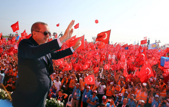 Erdogan: «Si le peuple veut la peine de mort, les partis suivront sa volonté».
