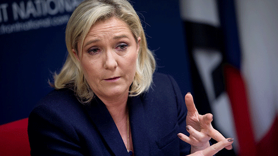 Frexit: Marine Le Pen prête à organiser un référendum si elle est élue