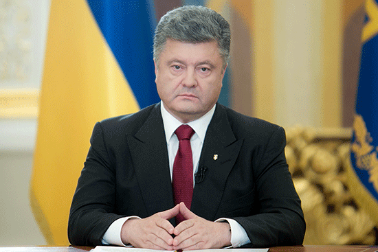 Porochenko refuse de changer la Constitution, point essentiel des accords de Minsk-2