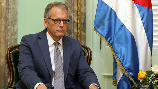 Obama nomme un ambassadeur à Cuba, le Sénat en embuscade.