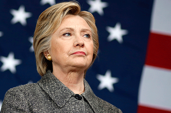 USA: Hillary Clinton bientôt de retour après 4 jours de repos