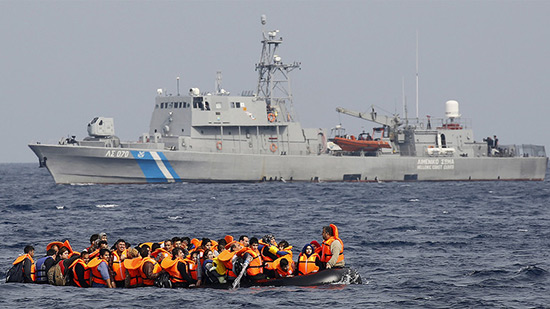 Révélation: en 2014, des garde-côtes grecs ont mitraillé une embarcation de migrants.