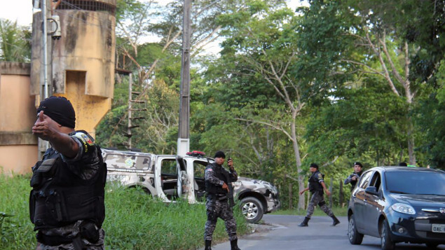 Une émeute fait environ 60 morts dans une prison du Brésil