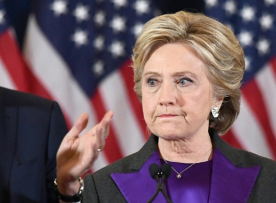 Hillary Clinton ne sera plus candidate à rien, assure une proche.