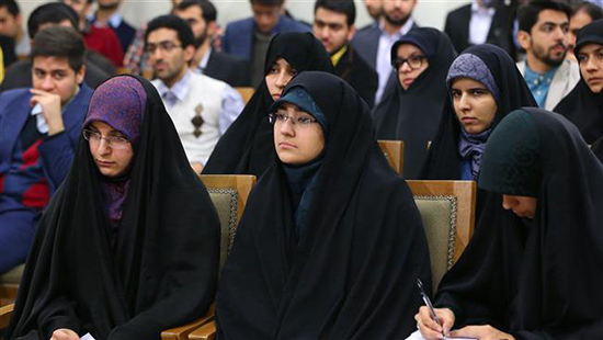 L’imam khameneï: l’Occident souffre d’un manque de spiritualité